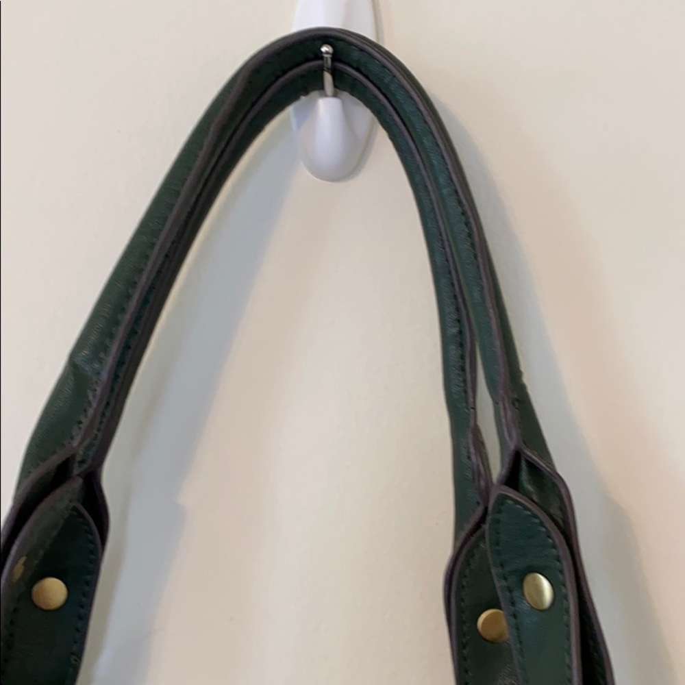 BUENO Shoulder bag in dark green trimmed in gold! - Picture 6 of 16
